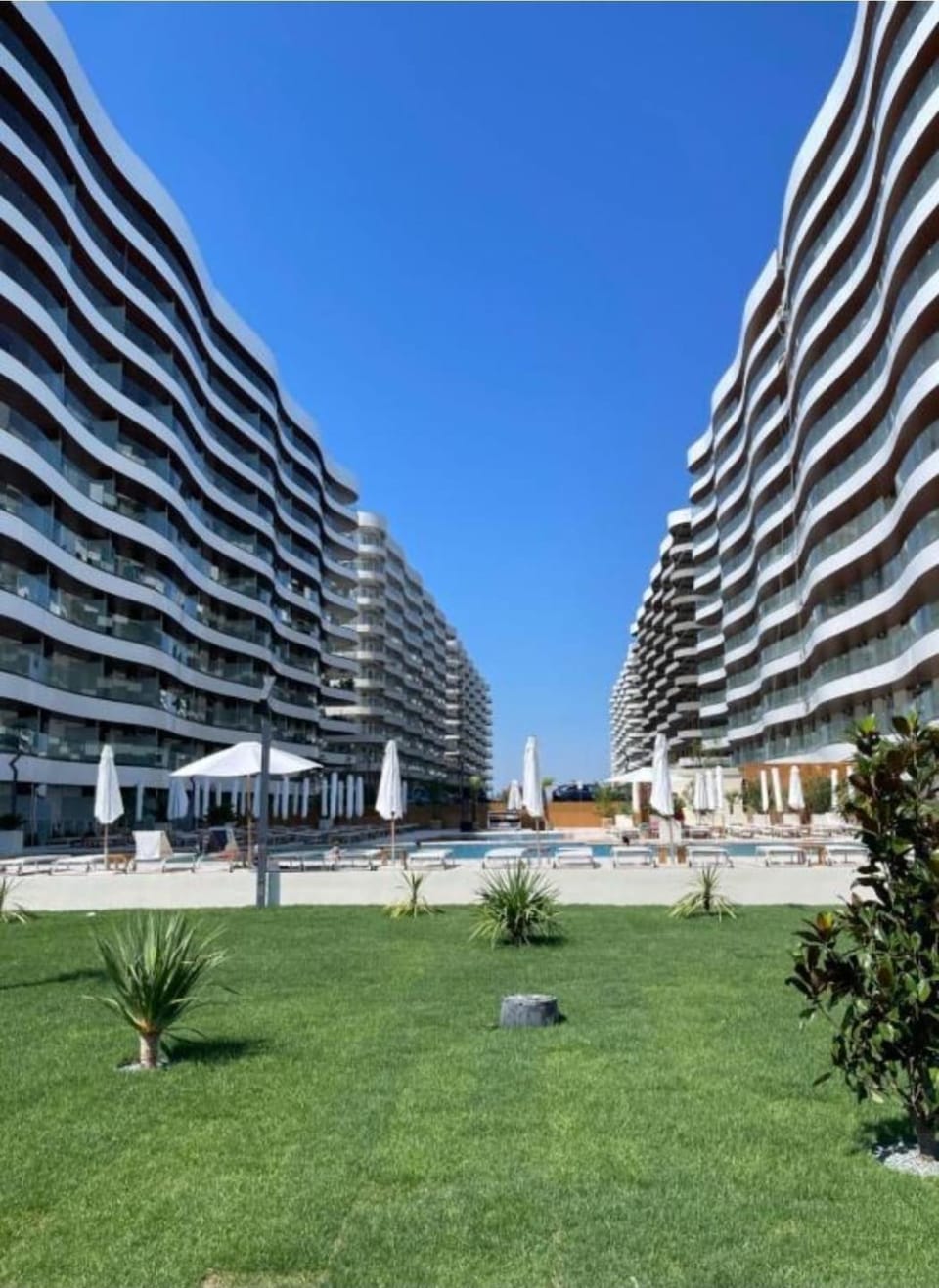 Mamaia Luxury Studio Apartment T Apartment in Constanta