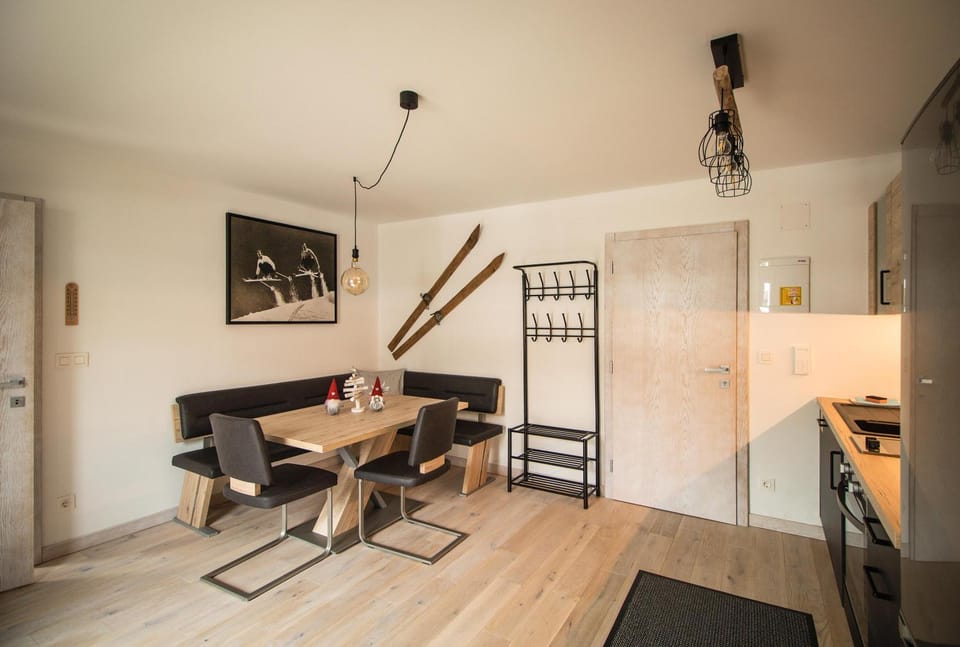 Living room, Photo of the whole room, Seating area, Dining area, locker, safe