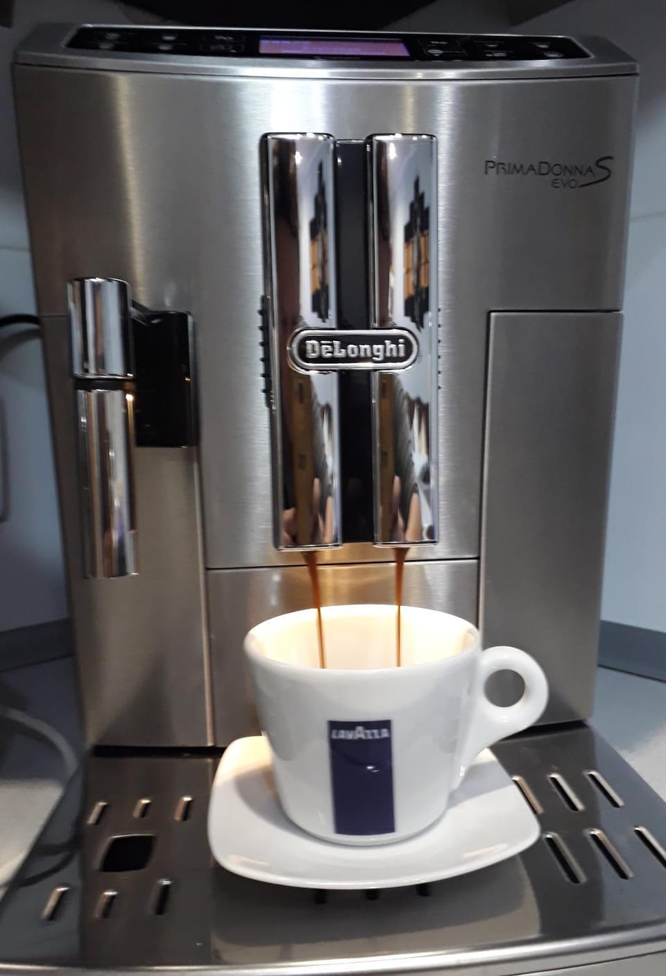 Coffee/tea facilities, kitchen