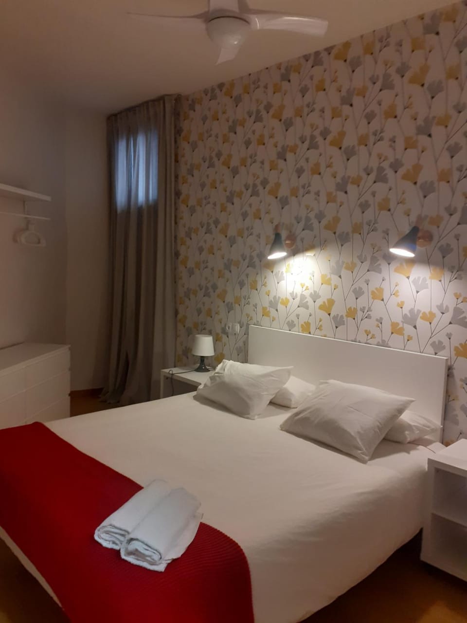 Bed, Bedroom