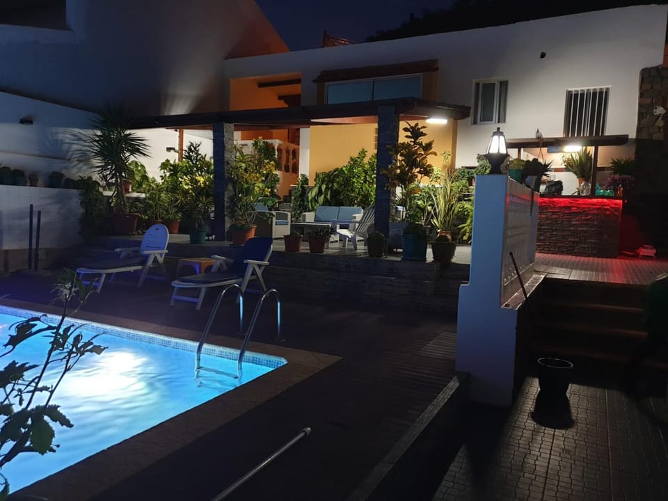 Lounge or bar, Swimming pool