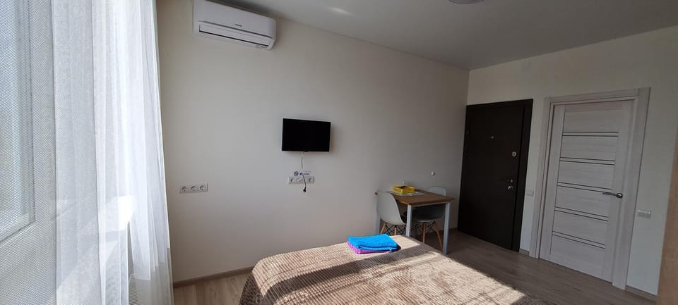 Bed, TV and multimedia
