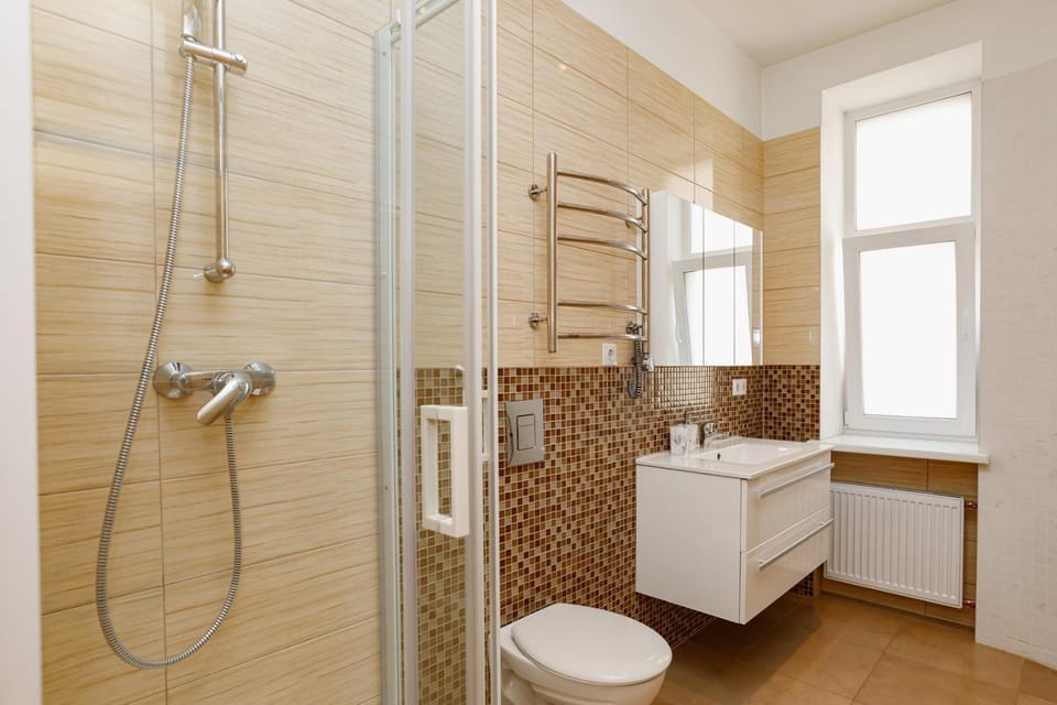 Modern Cozy 1BR apartment in Quiet center of Riga Apartment in Riga