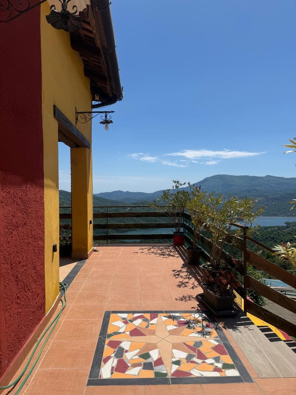 Casa Vacanze Panoramika Santa Cruz - FAMILY ROOM Apartment in Campania