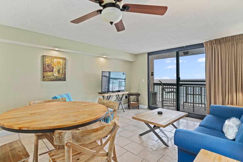 SunDestin Resort Unit 0610 House in Destin
