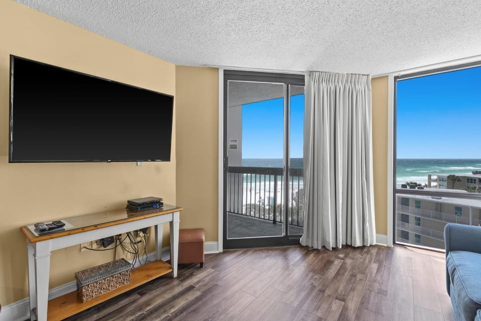 SunDestin Resort Unit 0714 House in Destin