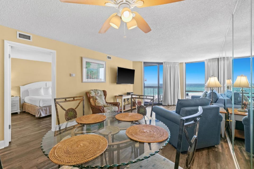 SunDestin Resort Unit 0714 House in Destin