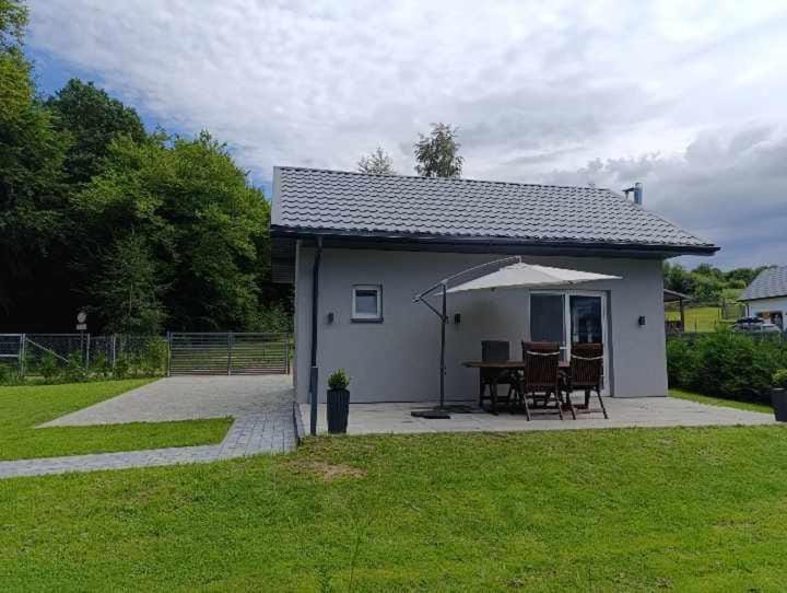Dom wypoczynkowy Pod kasztanem 1 nad jeziorem House in West Pomeranian Voivodeship, Poland