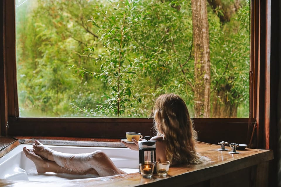 Hot Tub, Bath