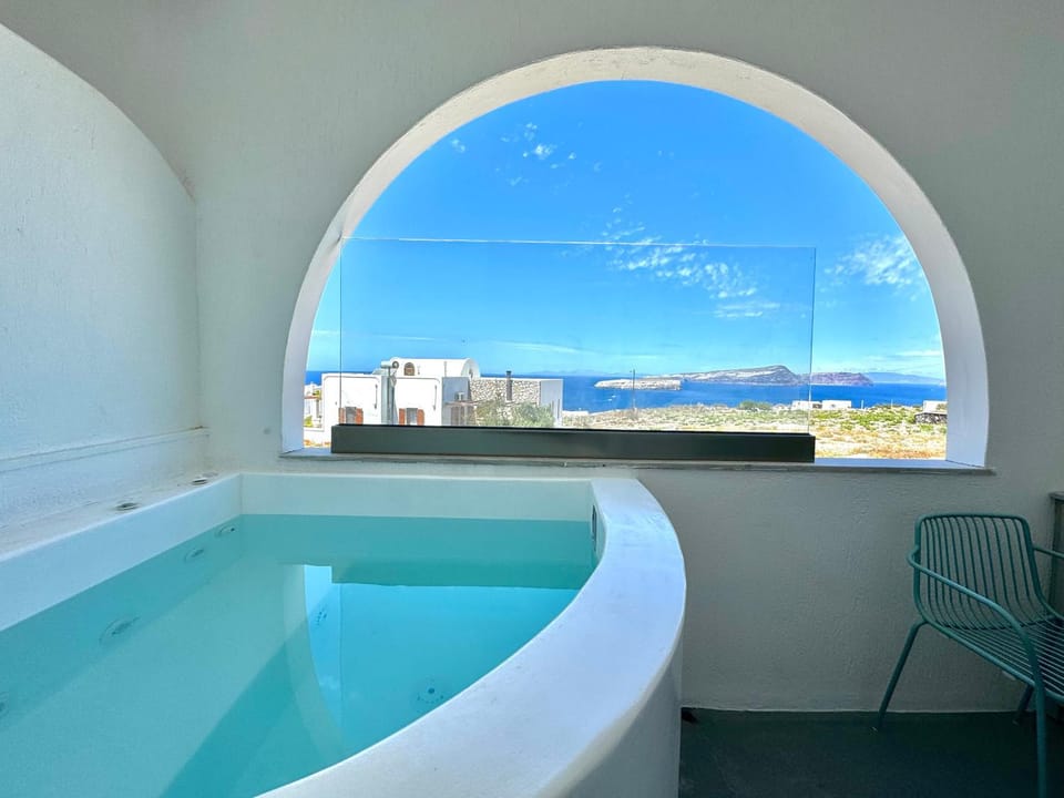 Natural landscape, Hot Tub, Sea view