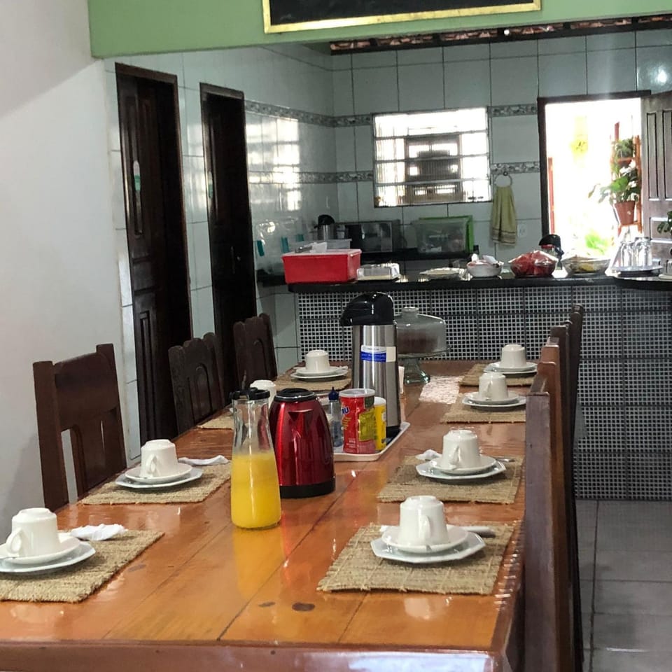 Coffee/tea facilities, Dining area