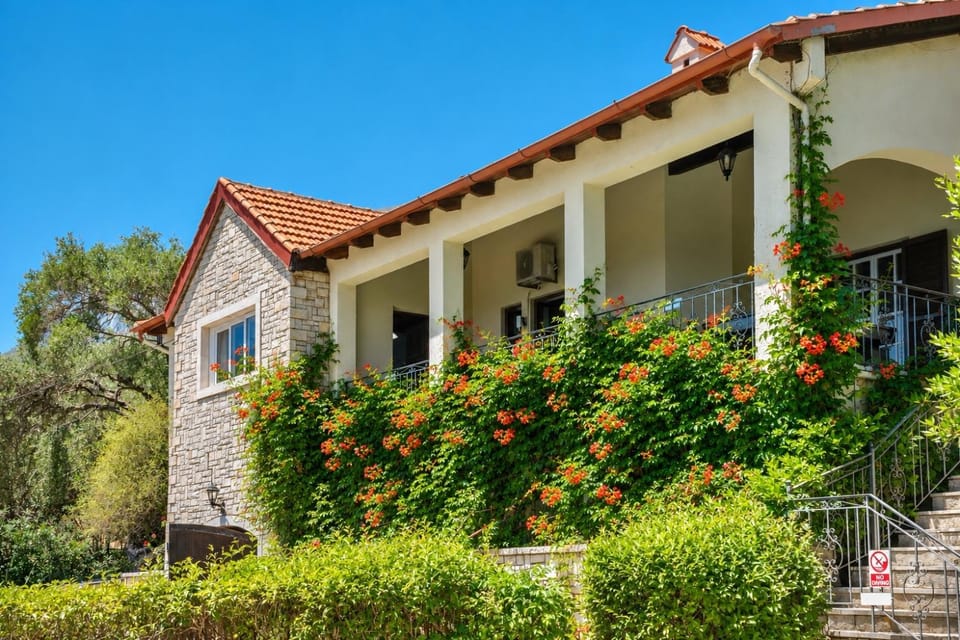 Villa Irini Nissaki Corfu Beach Villa Villa in Peloponnese, Western Greece and the Ionian