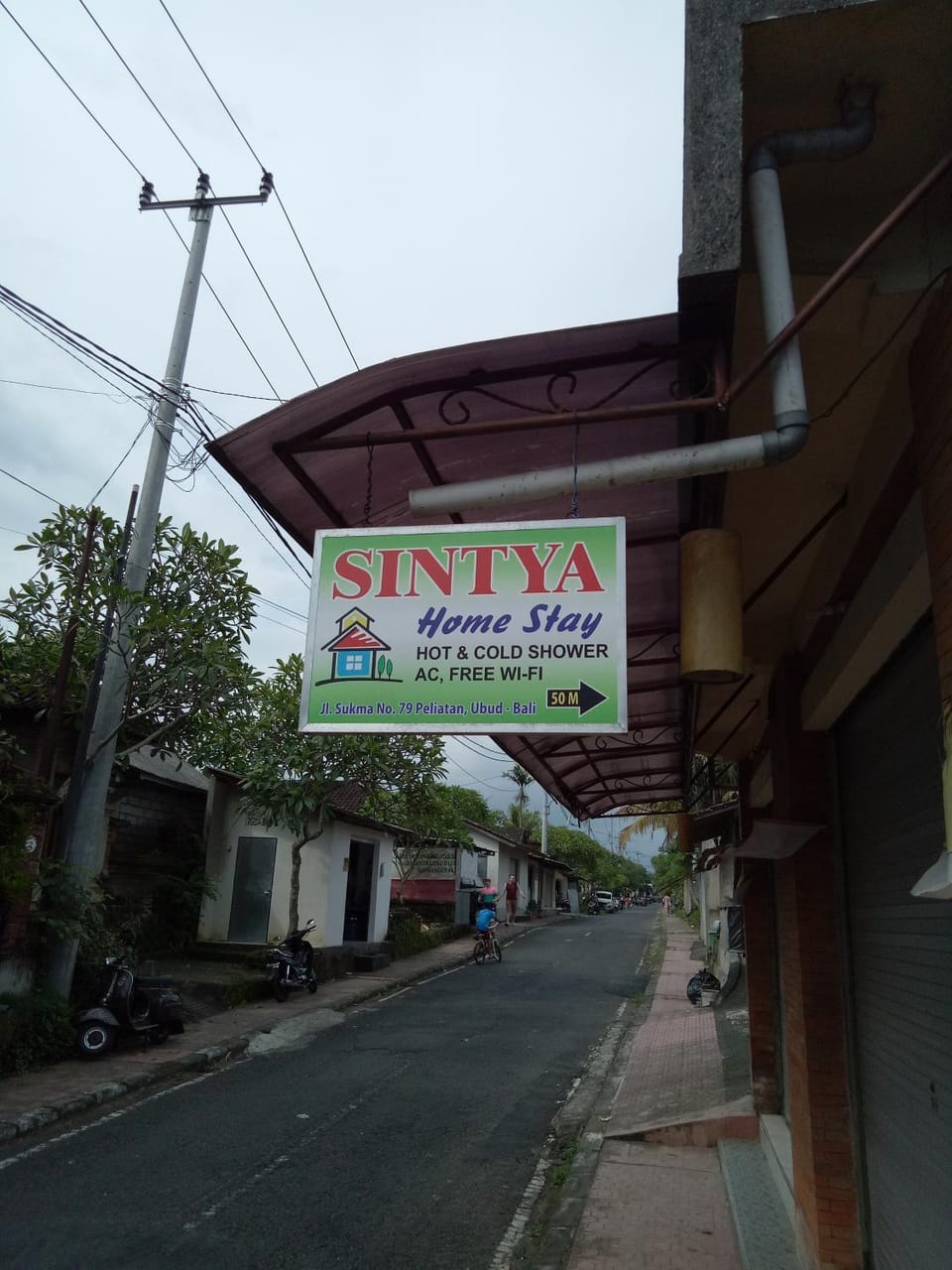 Off site, Property logo or sign