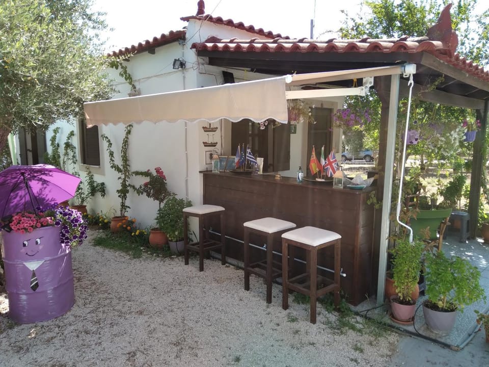 LUXURY TRADITIONAL ROOM The Small Bookstore Bed and Breakfast in Peloponnese, Western Greece and the Ionian