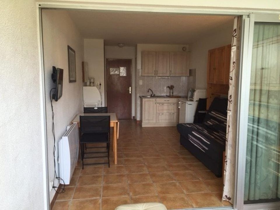Studio calme 4 pers proche plage, parking privé - FR-1-81-539 Apartment in Le Barcarès
