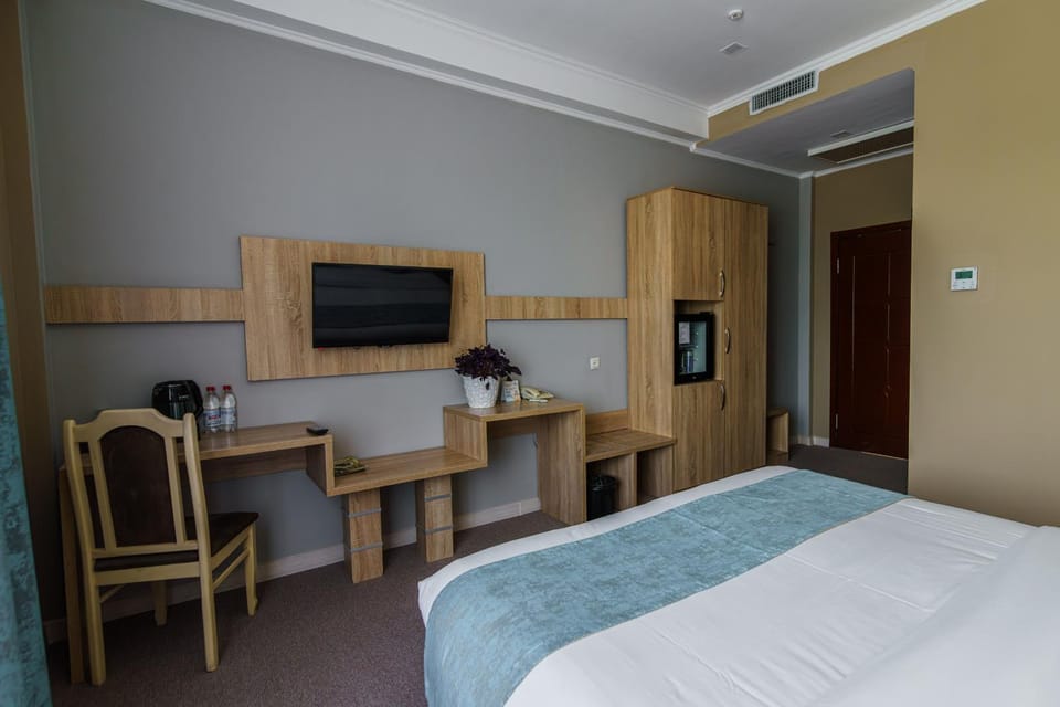 Park Hotel al Bustan Hotel in Kazakhstan