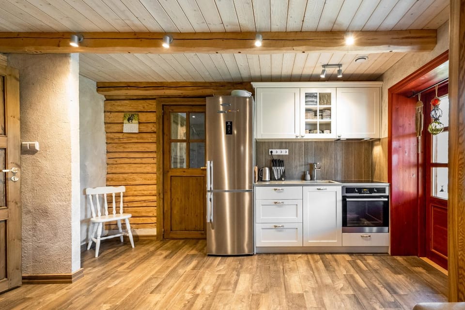 Kitchen or kitchenette, Kitchen or kitchenette