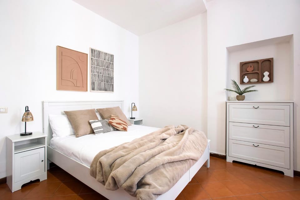 Bed, Bedroom, heating, air conditioner
