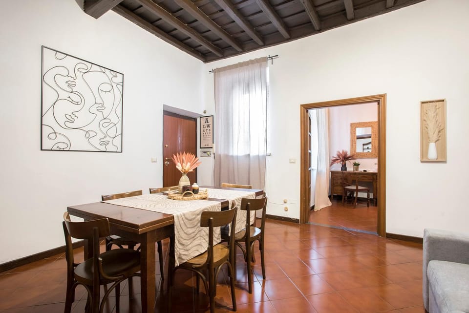 Living room, Dining area, heating, air conditioner