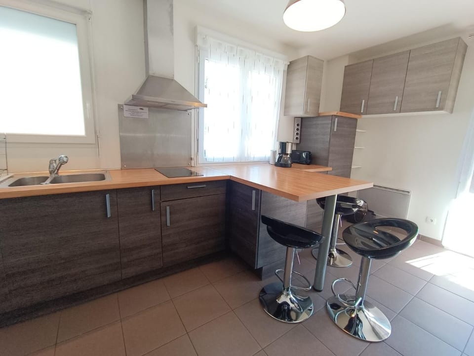 Residence Immocite - Agréable logement avec sa grande agréable terrasse et terrain clos ! MAE-6694 Apartment in Aix-les-Bains