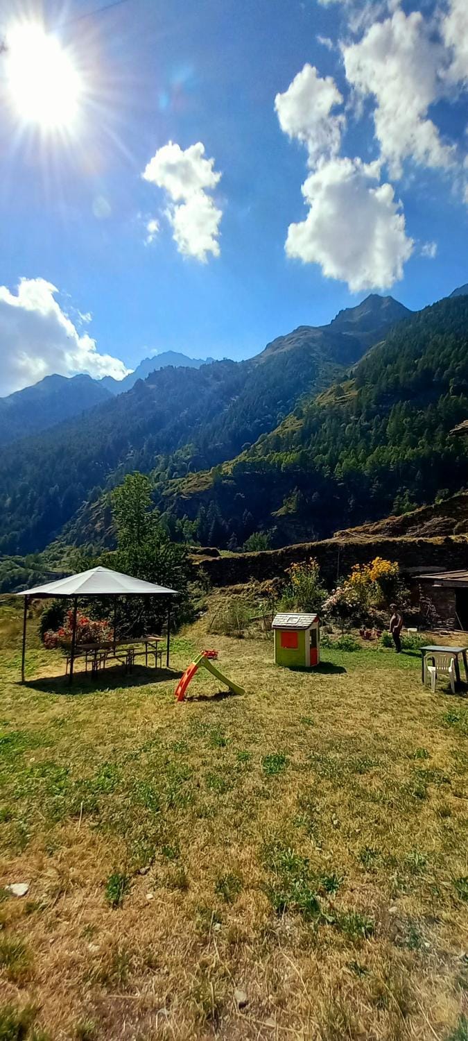 Children play ground, Garden, Mountain view