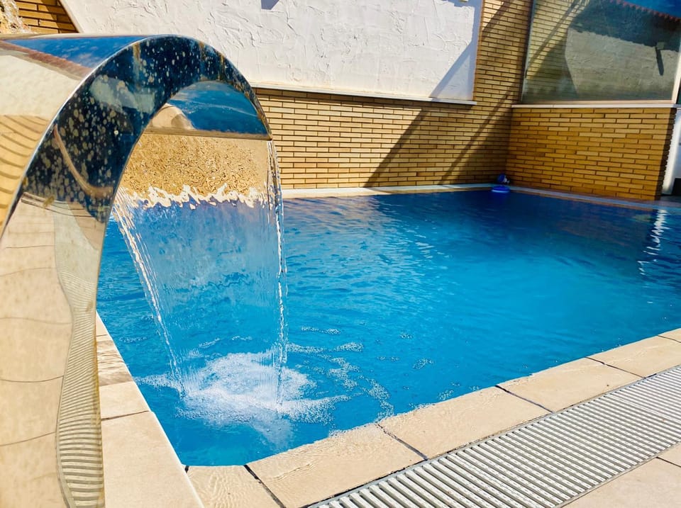 Spa and wellness centre/facilities, Pool view, Swimming pool