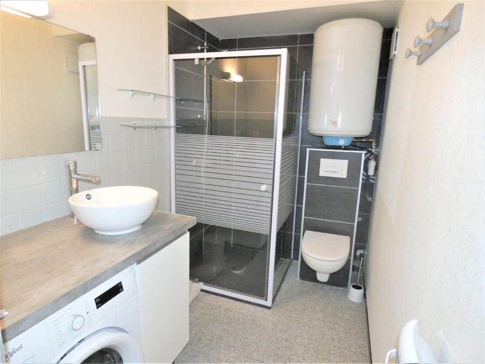 Résidence Le Chateau Durieux 2 - Studio proche commerces ! MAE-7214 Apartment in Aix-les-Bains