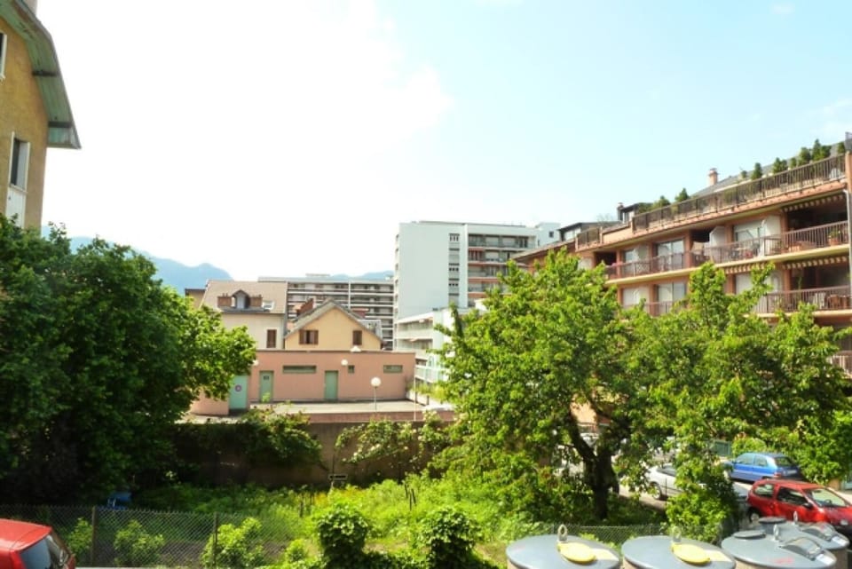 Résidence Le Cocher De La Reine - Dans quartier agréable, logement bien équipé ! MAE-7804 Apartment in Aix-les-Bains