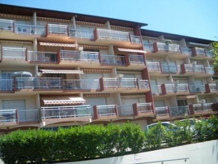 Résidence Le Saint Charles B - Idéalement situé, à 50m de la Cure Thermale ! MAE-7874 Apartment in Aix-les-Bains
