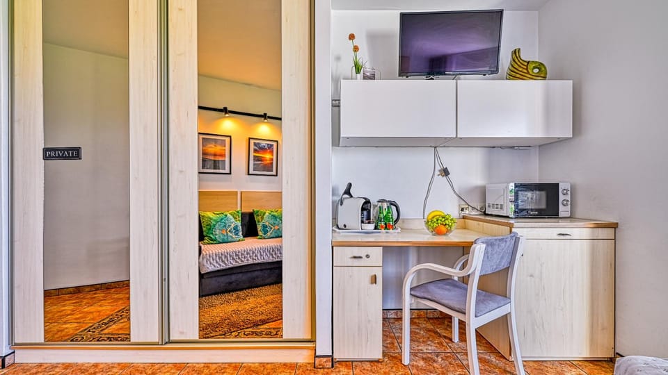 Apartament Nadmorski HEXAGON - 5D Apartamenty Apartment in West Pomeranian Voivodeship, Poland