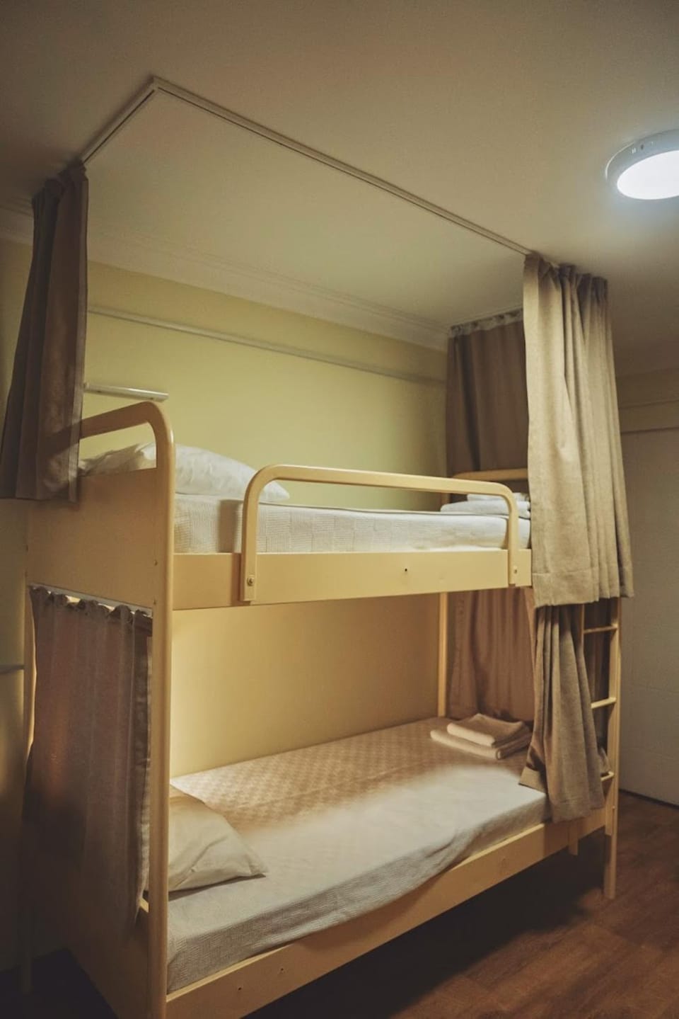 Bed, Photo of the whole room, Bedroom, bunk bed