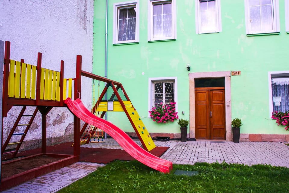 Property building, Garden