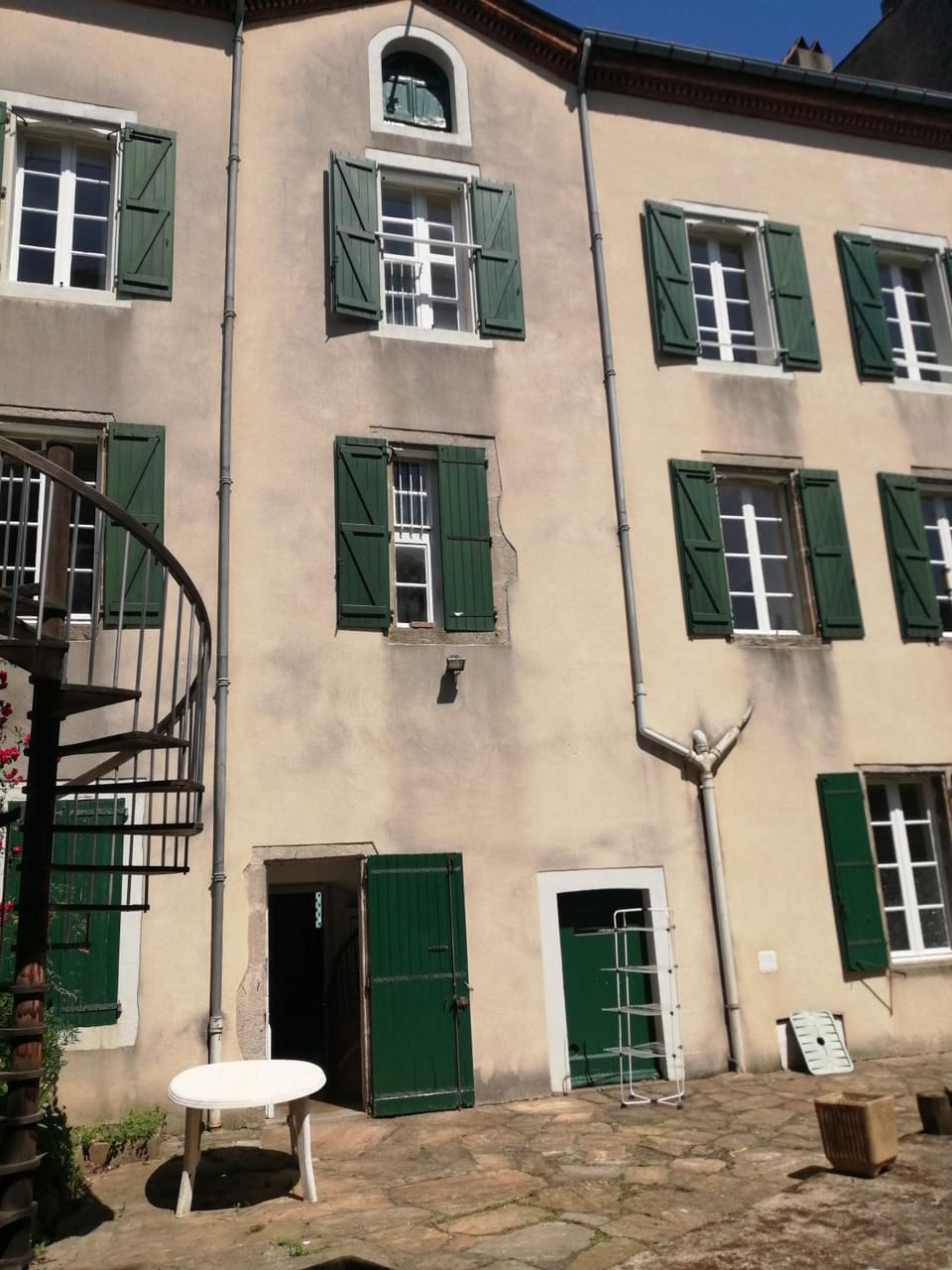 MAISON ALBA LA SOURCE Bed and Breakfast in Mazamet