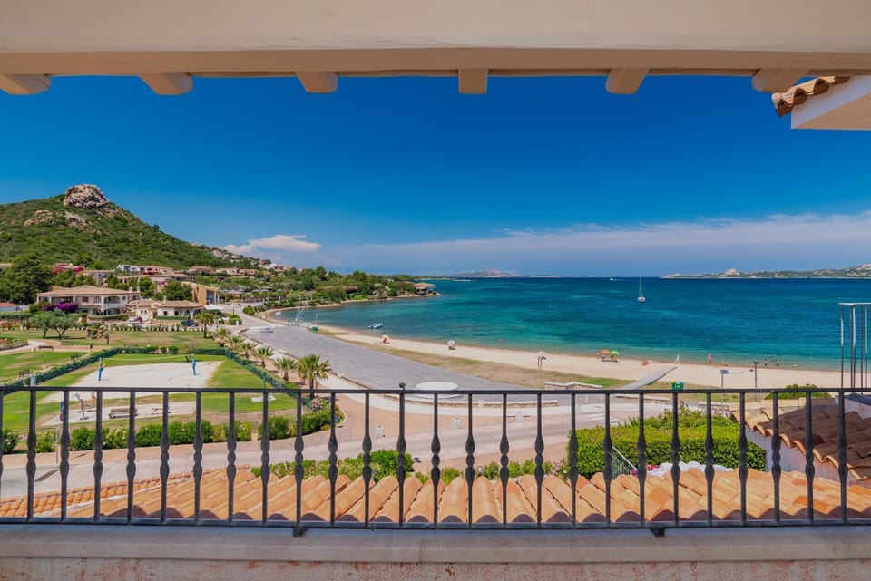 Villa Bianca 2 Villa in Sardinia