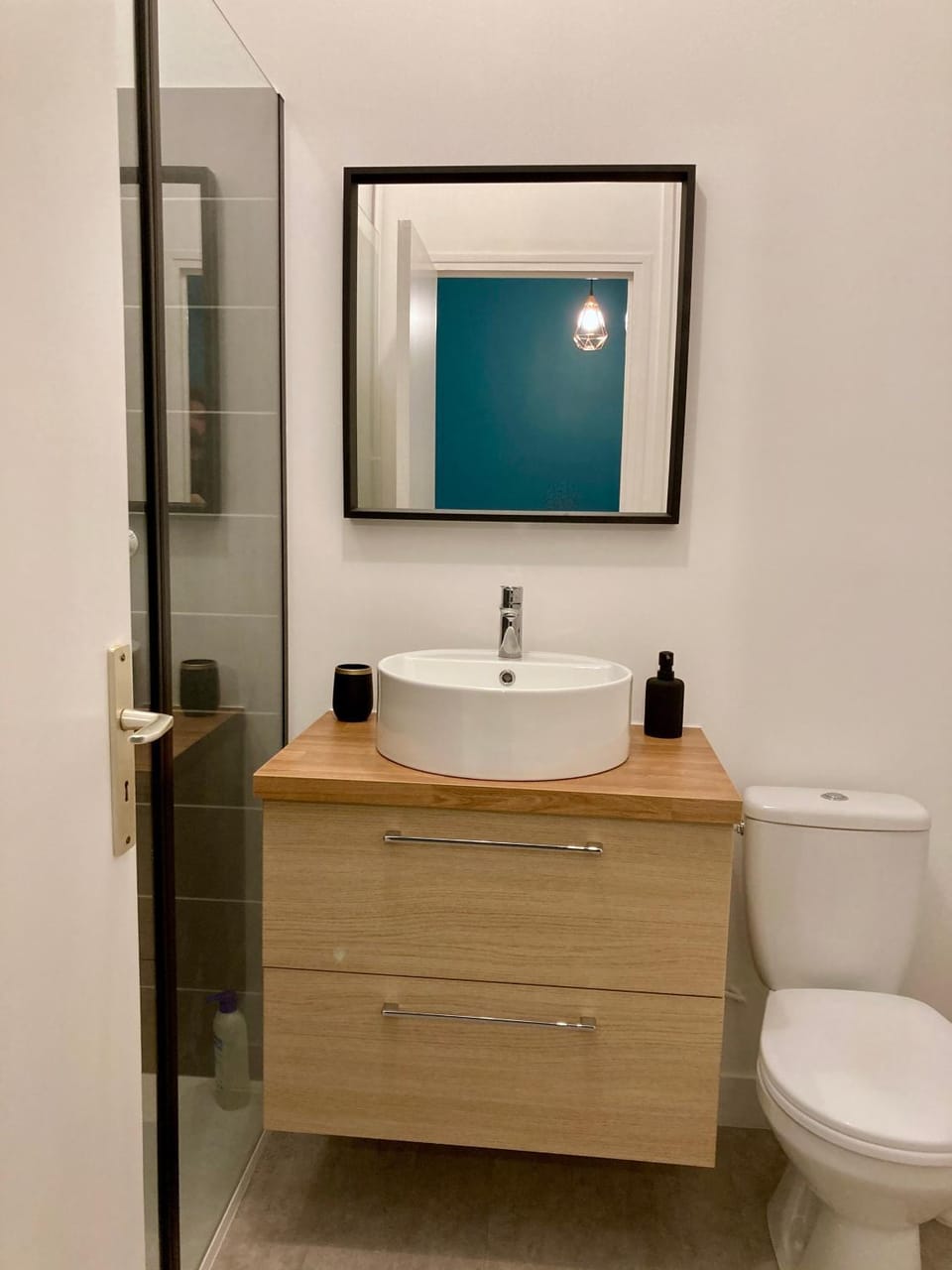 Toilet, Bathroom