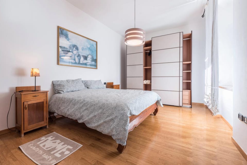 Living room, Bedroom