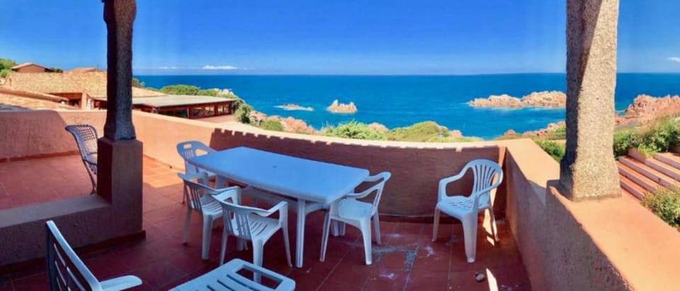Appartamento vista mare Maya 2 Apartment in Sardinia