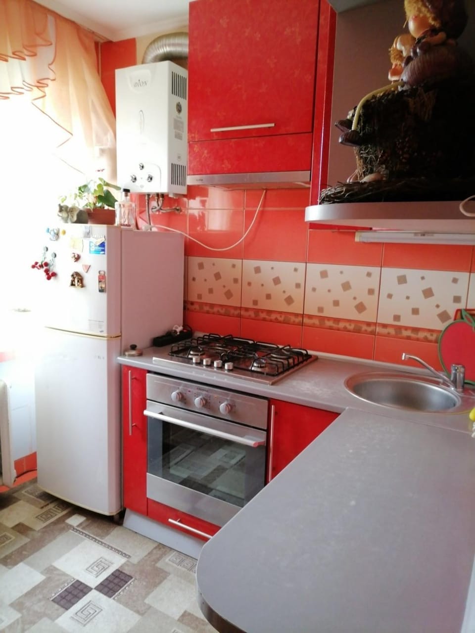Kitchen or kitchenette