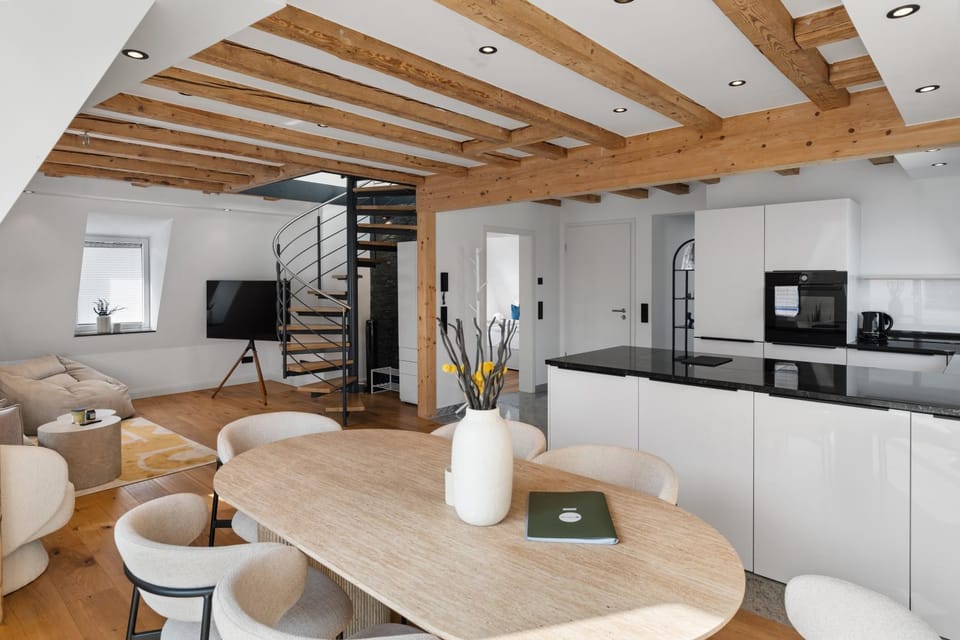 Kitchen or kitchenette, Living room, Dining area