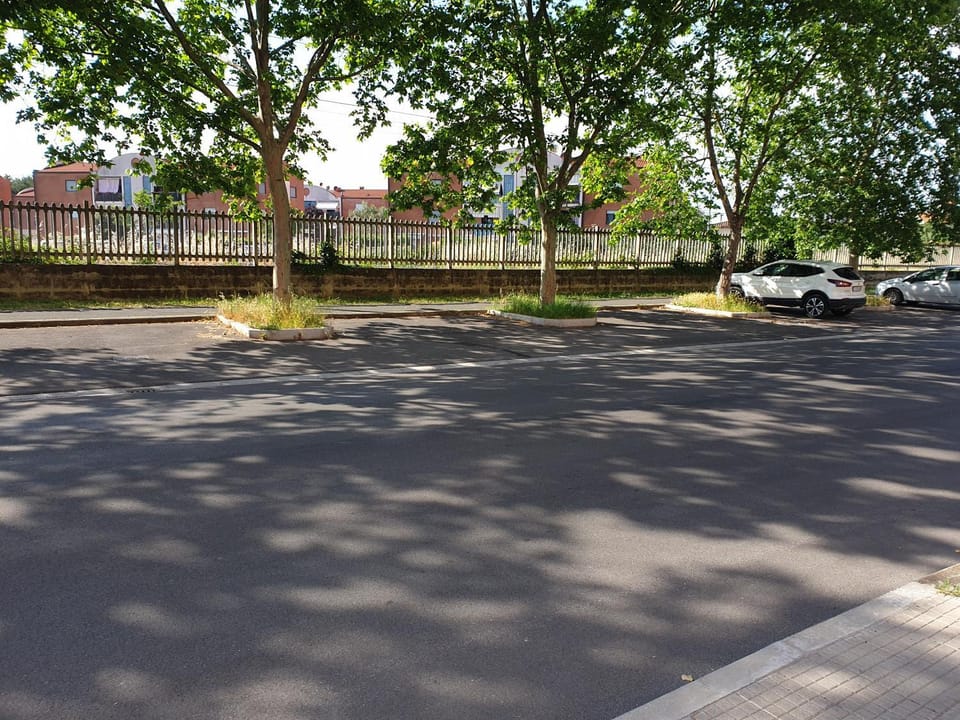 Property building, Parking