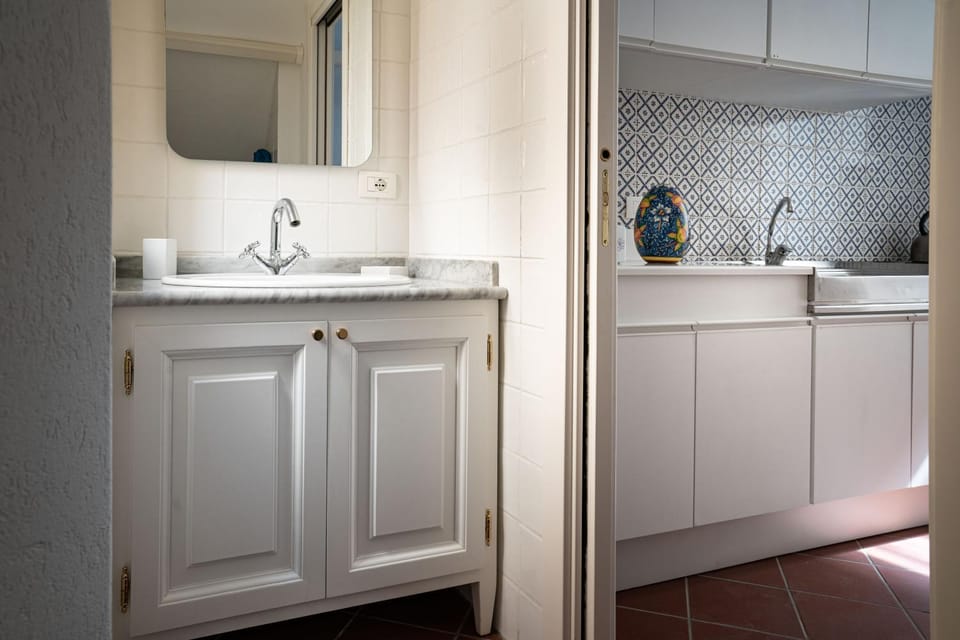 Bathroom, Kitchen or kitchenette, Photo of the whole room