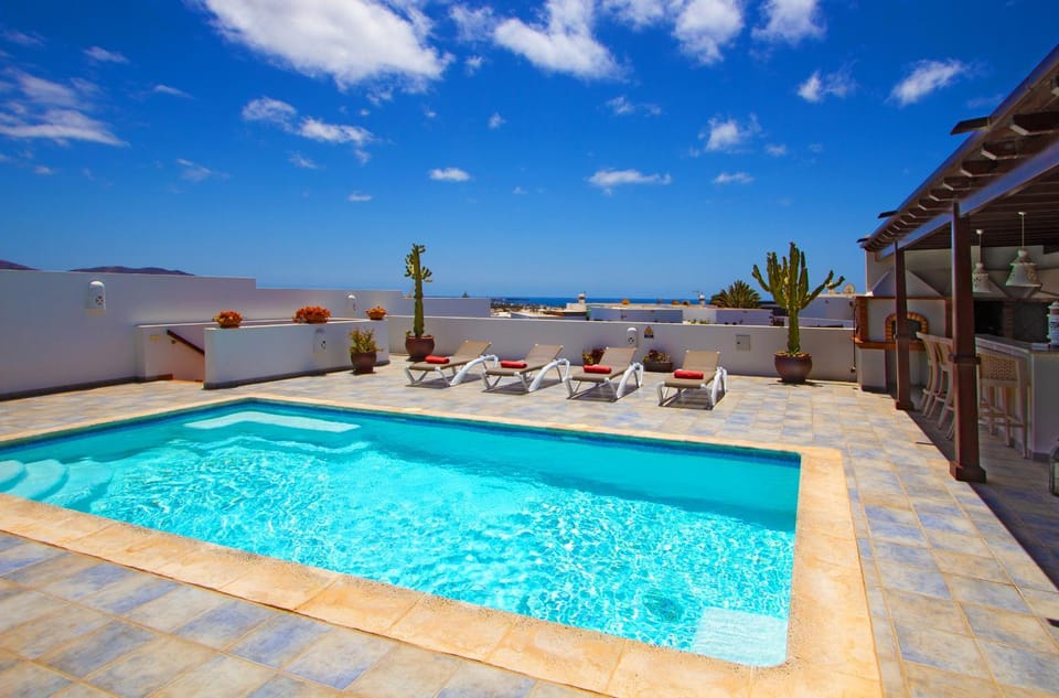 Pool view, Swimming pool