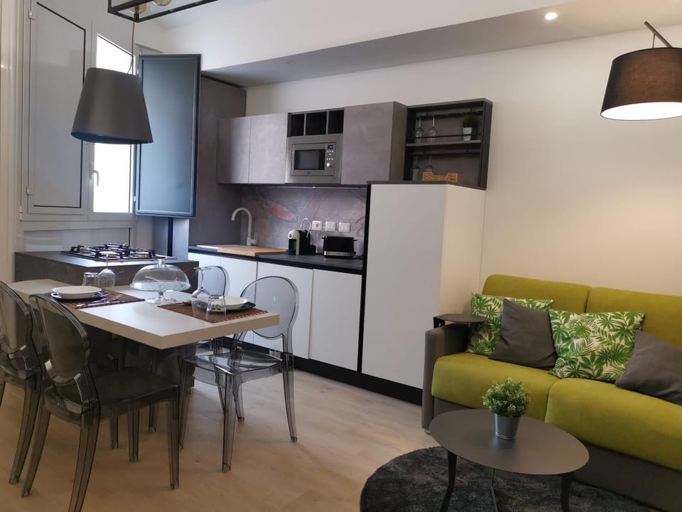 051 Guest House Sant'Orsola Malpighi Apartment in Bologna