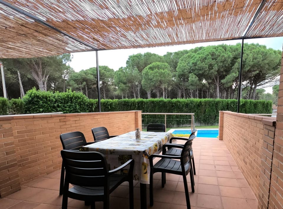 Villa Mar Air conditioning ,Parking Villa in L'Escala