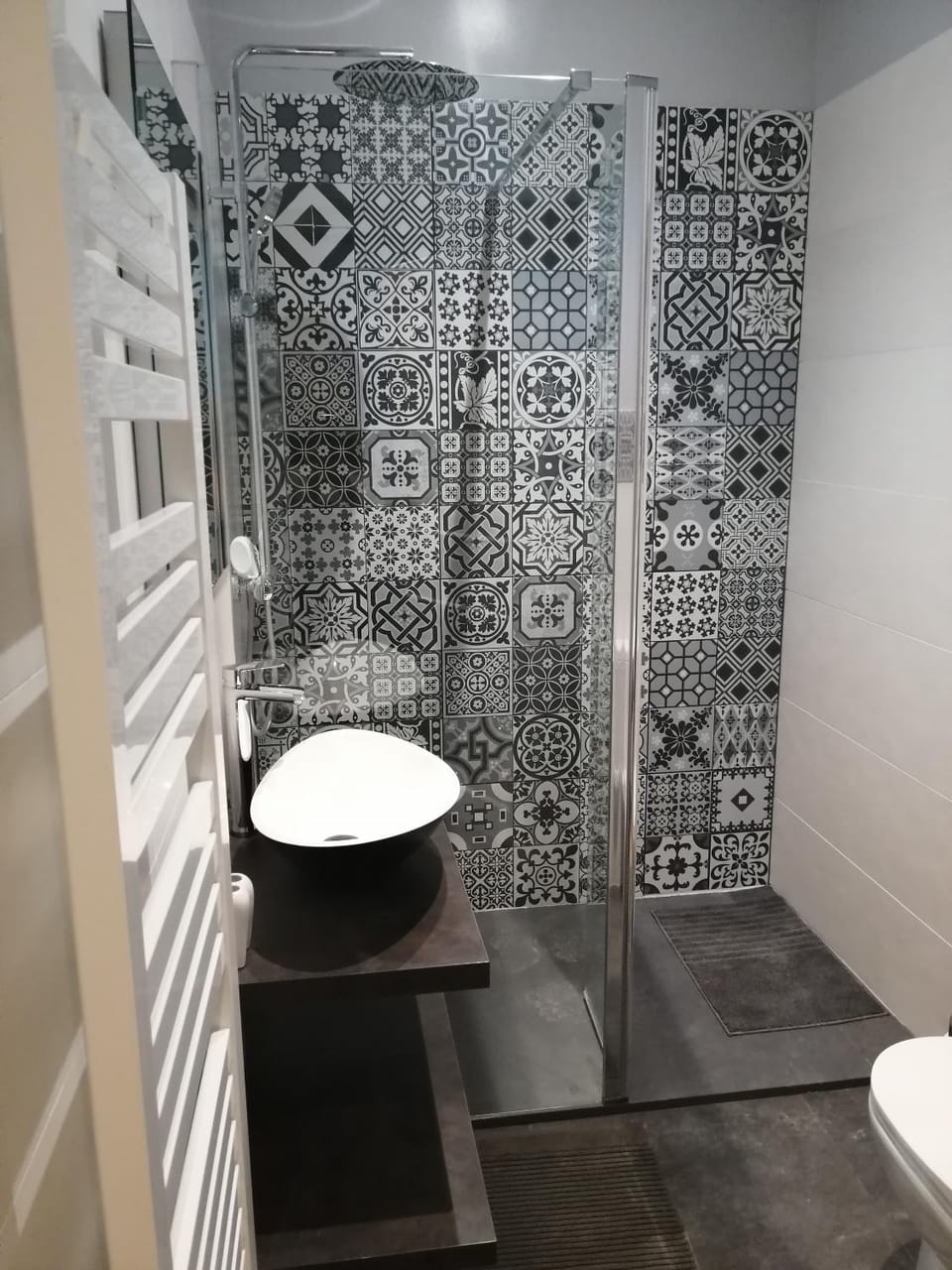 Shower, Toilet, Bathroom