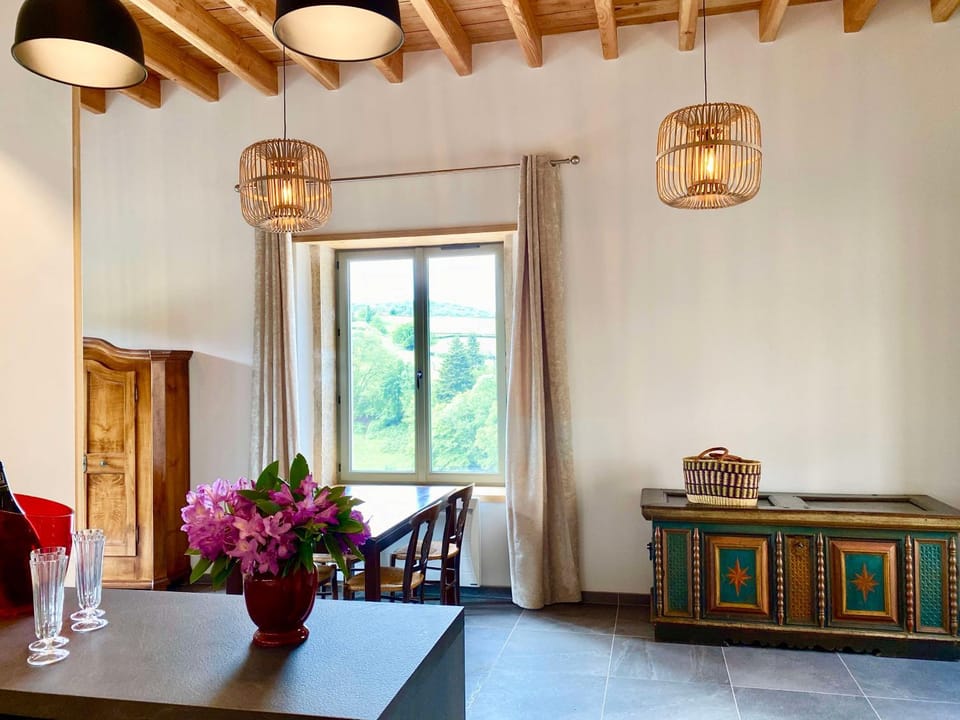 View (from property/room), Dining area