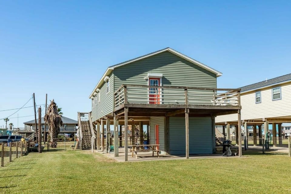 Casa De Las Olas - Big Yard, Beachy Fun & Splash Days! House in Surfside Beach