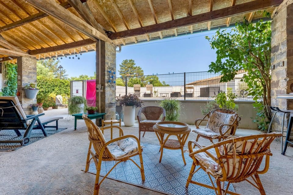 Chambres D'hôtes Le Cocon Bed and Breakfast in Provence