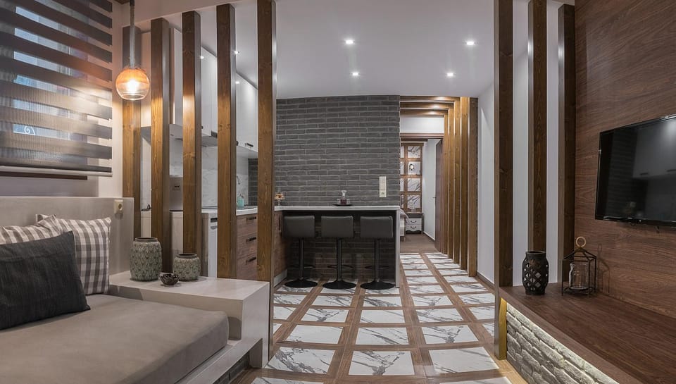 Communal lounge/ TV room, Seating area, Dining area