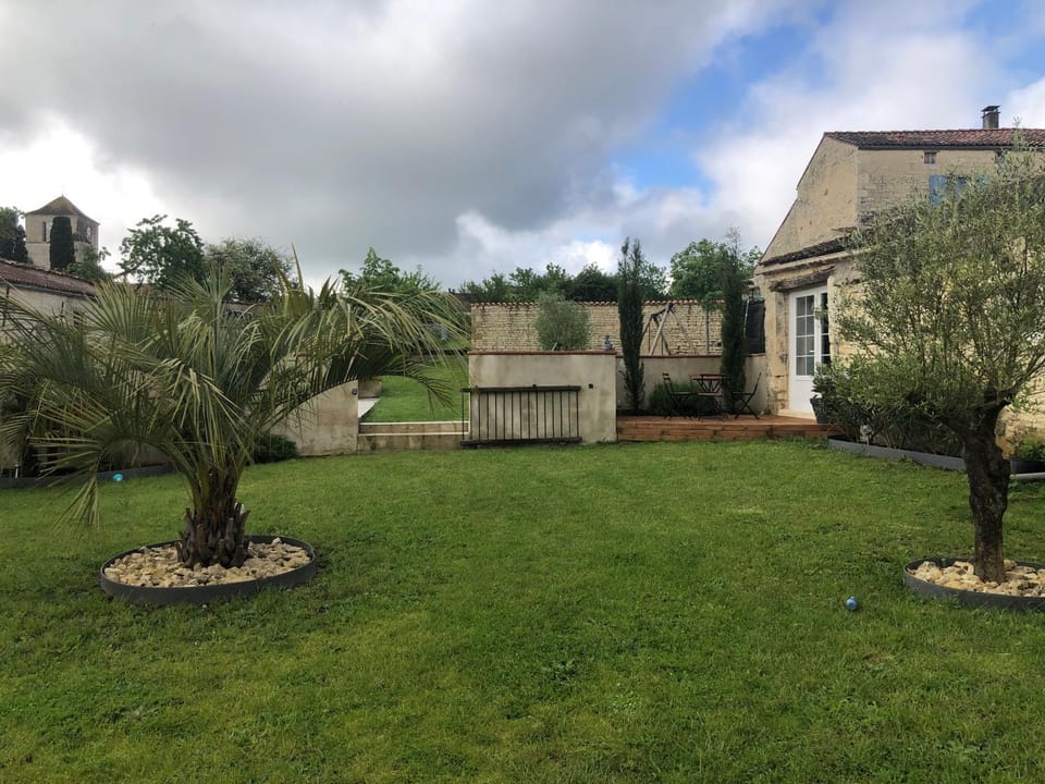 Garden, Garden view